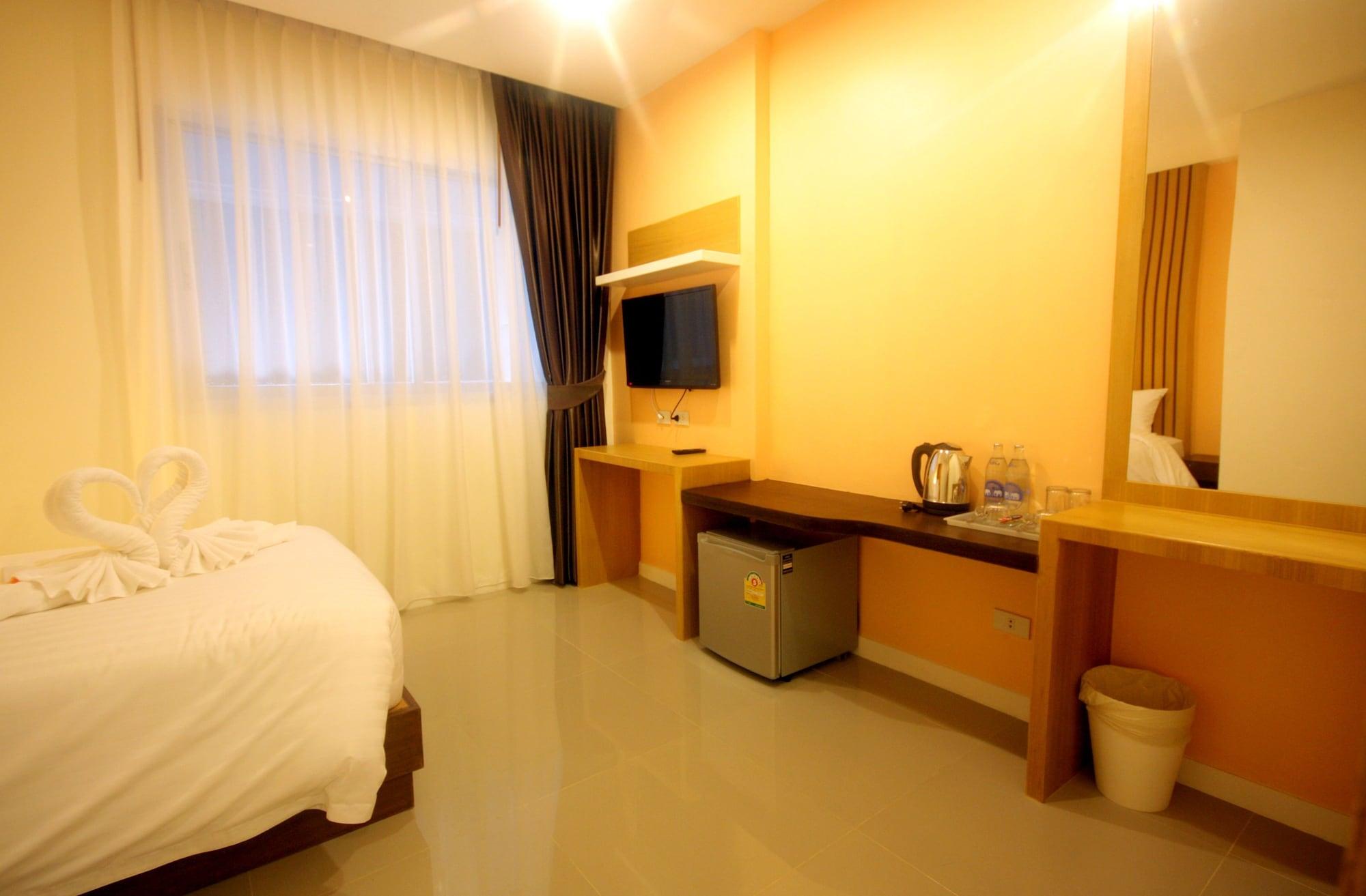 Breezotel - Sha Certified Patong Exterior foto